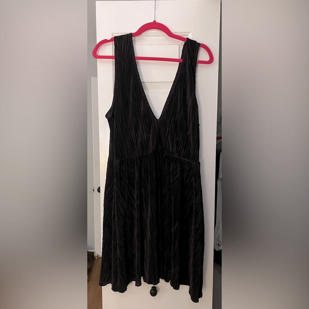 H&M Divided Dark Purple Mini Dress w/ Plunge Neck, textured stripe detailing